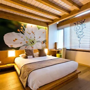 Hotel La Croix De Savoie &, Les Carroz d'Arâches